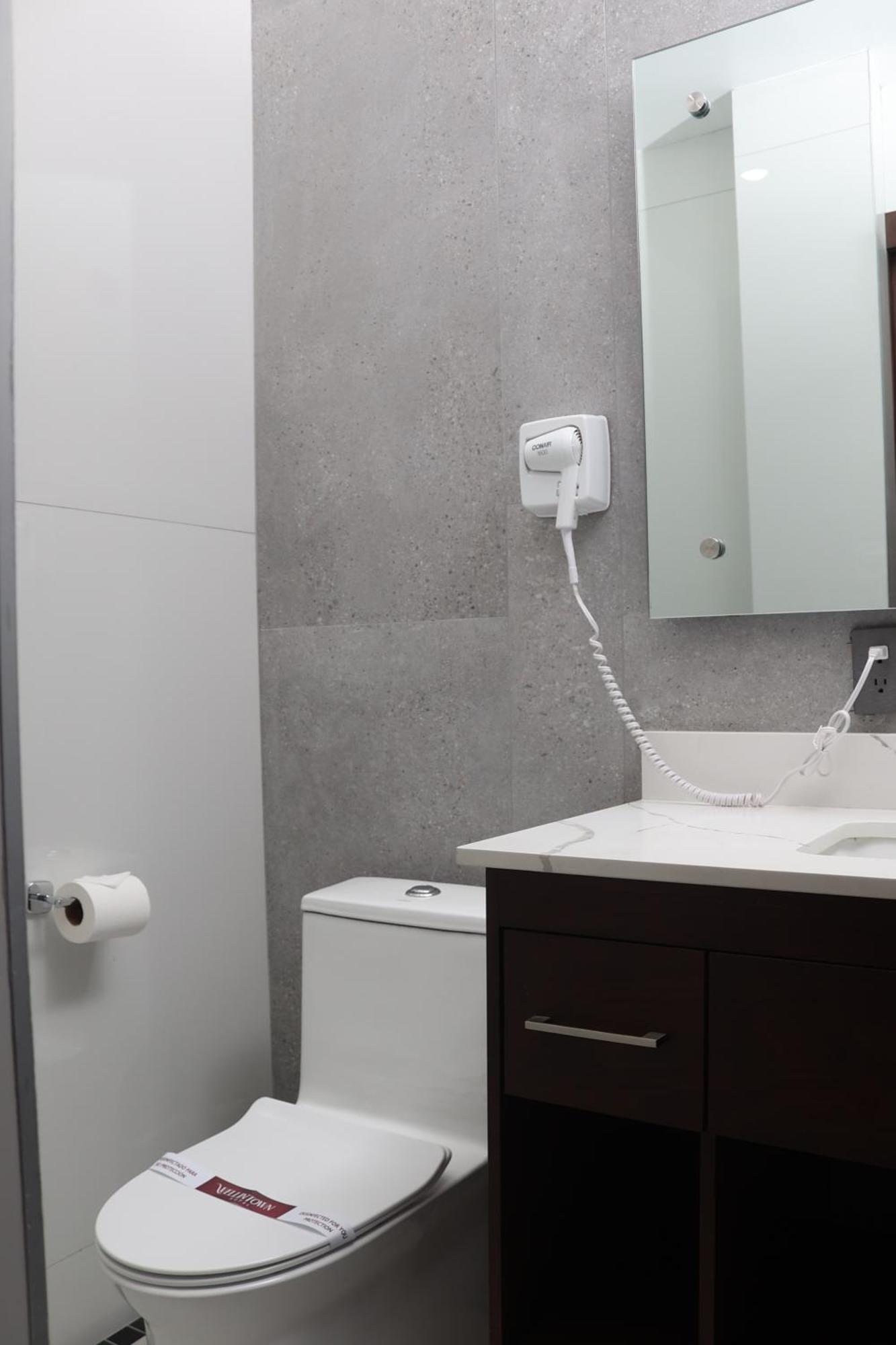 Hotel Wellintown Tijuana Eksteriør bilde